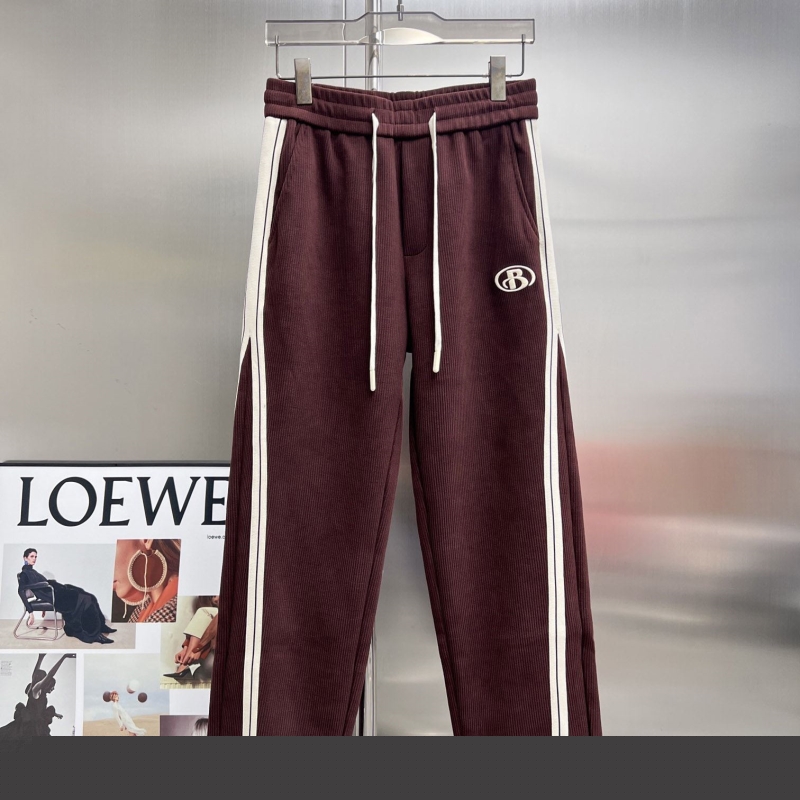 Ba*len*cia*ga pants
